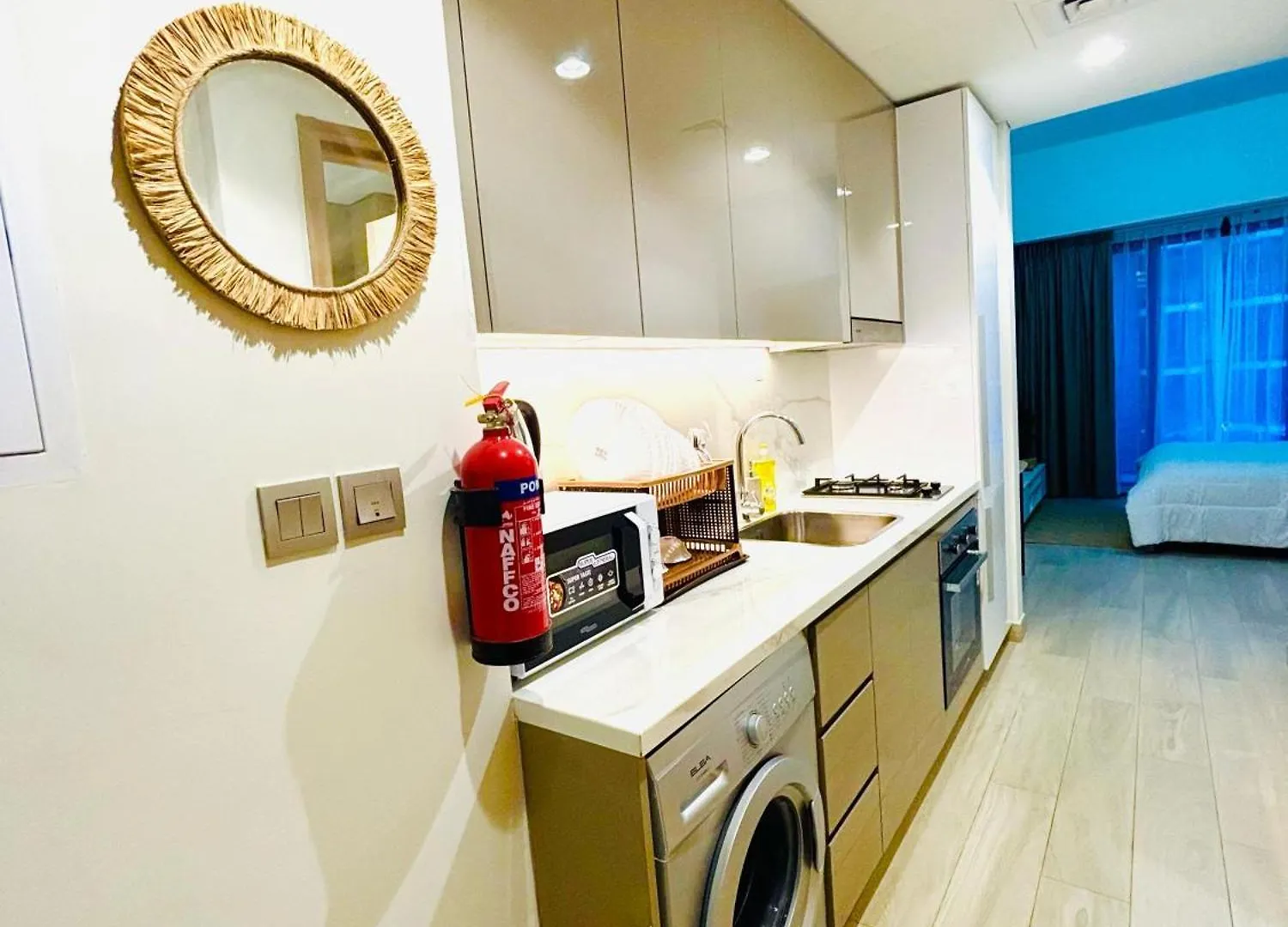 Apartment La Vista Holiday Home Dubai