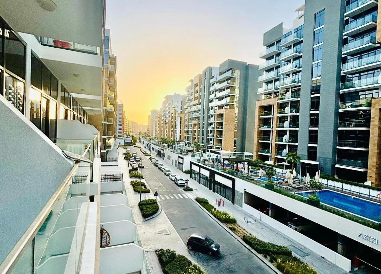 La Vista Holiday Home Dubai Apartment