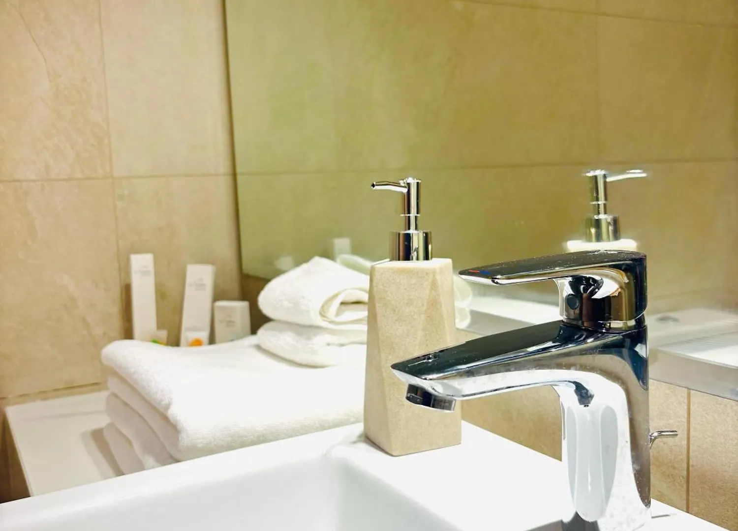 La Vista Holiday Home Dubai United Arab Emirates